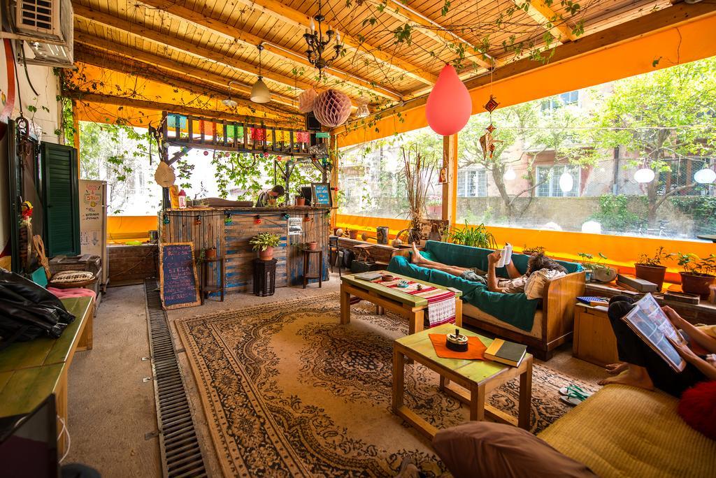 Mi Casa Es Tu Casa - Shkodra Backpackers Hostel Exterior foto